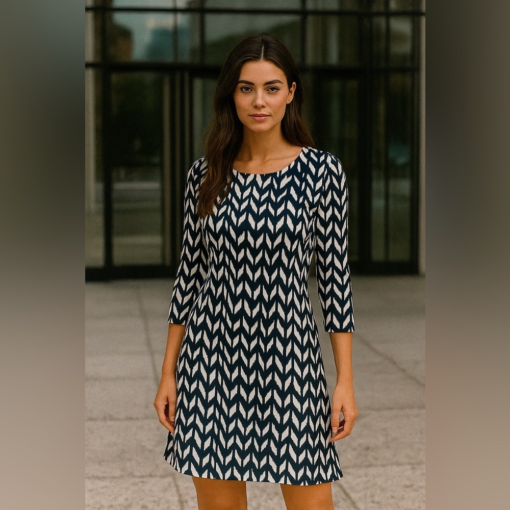 Everly midi dress Ink Navy Blue White Aztec Print Size Small​​​​​​​​​​​